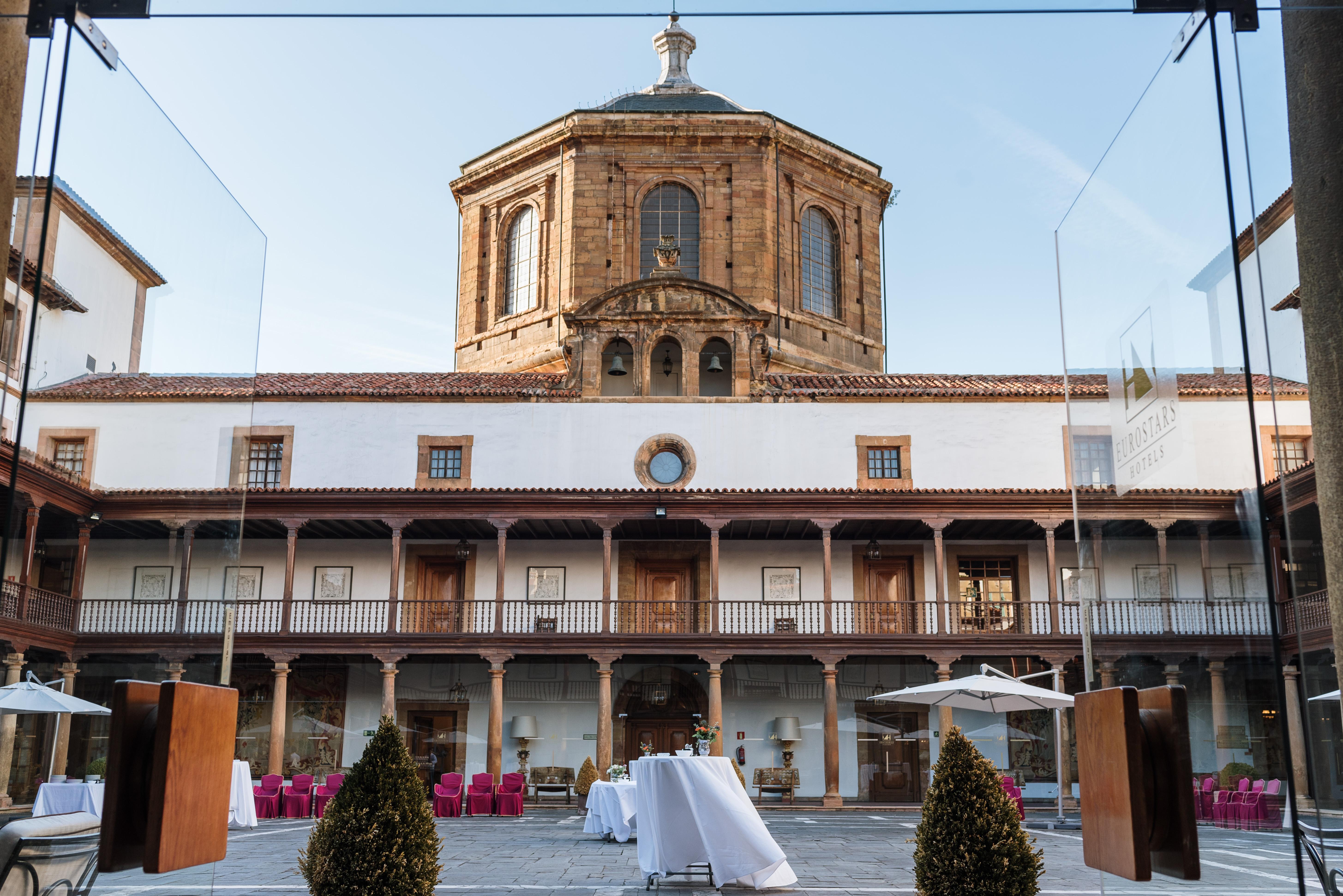 유로스타 호텔 드 라 레콘키스타 오비에도 외부 사진 The University of Murcia