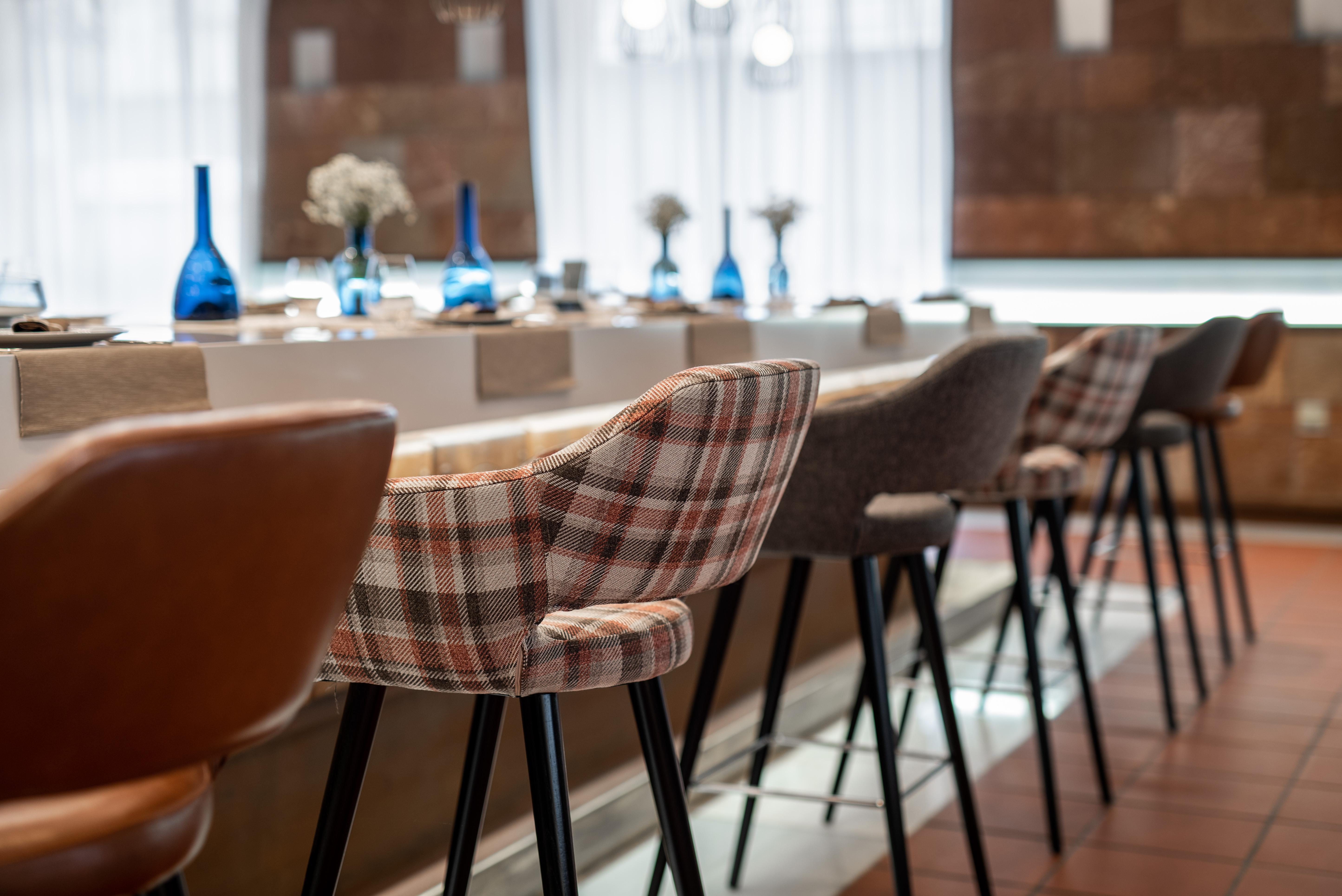 유로스타 호텔 드 라 레콘키스타 오비에도 외부 사진 Restaurant